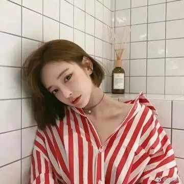 滑稽女郎